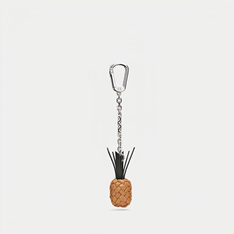 Handwoven Leather Pineapple Bag Charm – Full-Grain Cowhide Key Accessory, Creative and Tropical Vibes, Artisan Design