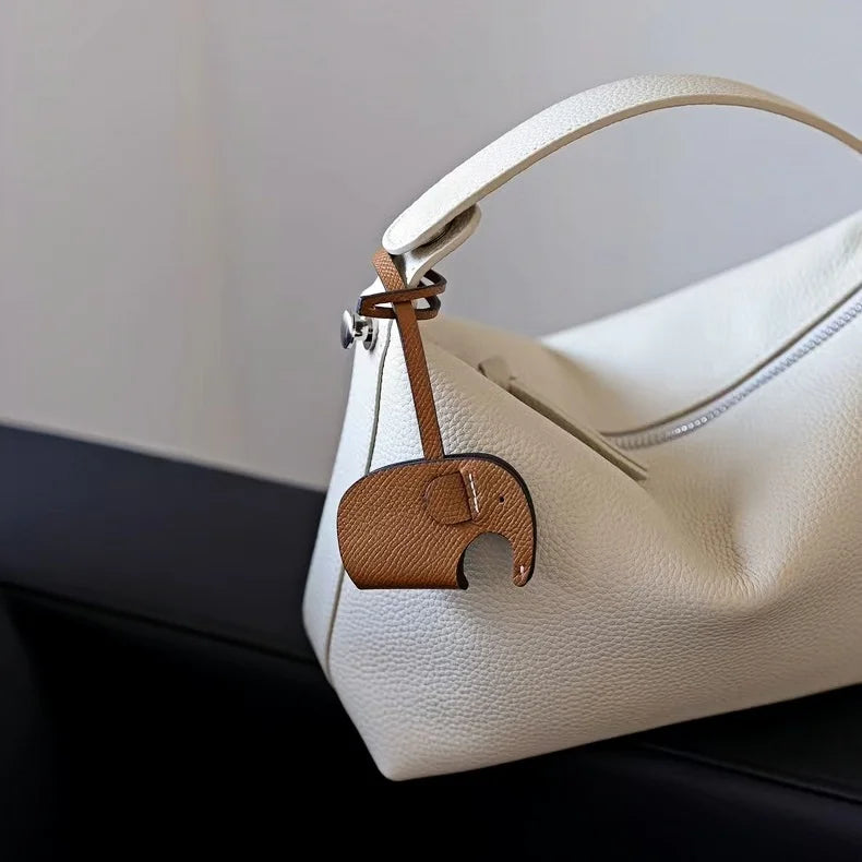 Handcrafted Elephant Leather Charm – Full-Grain Cowhide Bag Accessory with Minimalist Elegance