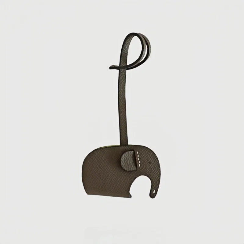 Handcrafted Elephant Leather Charm – Full-Grain Cowhide Bag Accessory with Minimalist Elegance