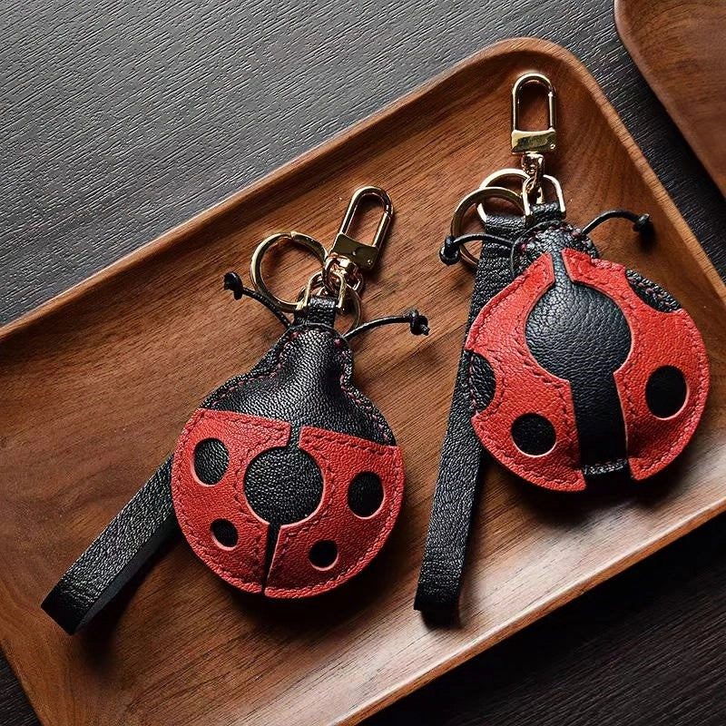 Handcrafted Ladybug Leather Bag Charm – Creative Design, French Full-Grain Lambskin, Keychain or Bag Accessory for Women, Minimalist Nature-Inspired Gift