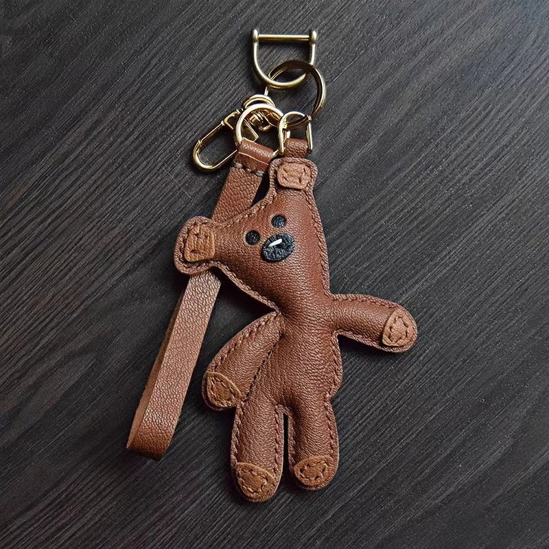 Hand-Stitched Leather Bear Bag Charm – Adorable Vintage Keychain Gift for Her