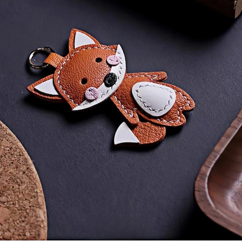 Little Fox Bag Charm – Handcrafted Full-Grain Lambskin, Adorable Fox Design Keychain, Girls' Bag Decoration, Whimsical Touch for Bags and Keys